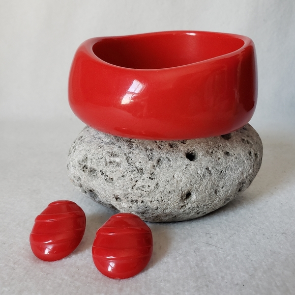 Vintage Jewelry - Vintage Cherry Red Wave Bangle and Earrings Set